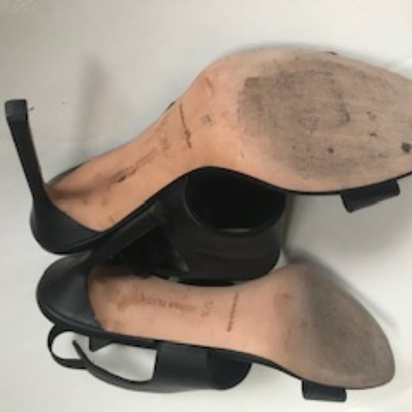 Manolo Blahnik Open Toe Slingback Leather Pumps - Picture 6 of 11